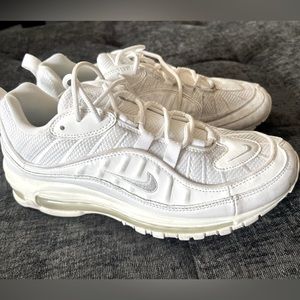 Nike Air Max 8.5